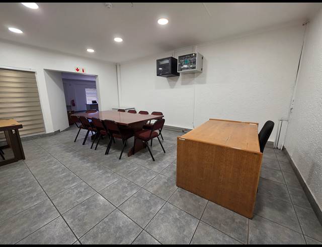 2,200M² WAREHOUSE TO LET IN WADEVILLE